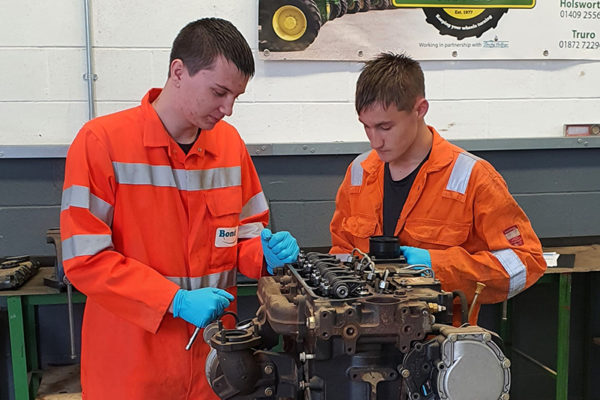 Land Based Engineering Level 2 Courses